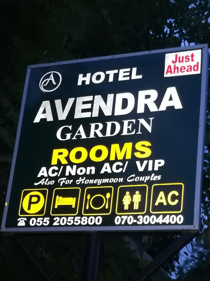 Avendra Garden Hotel Monaragala Buitenkant foto